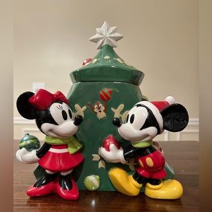 Disney Parks Christmas Tree Cookie Jar with Minnie  & Mickey and Chip N Dale